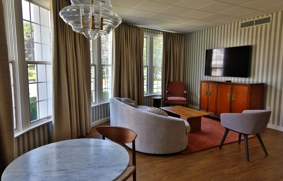 Westfield_Inn_6